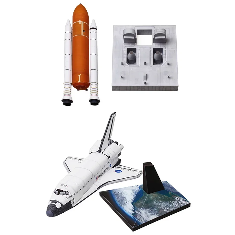 Versione realistica Space Shut - Art Craft Cardboard recensione e prezzo